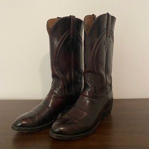 Lucchese vintage Men’s Cowboy Boots | Size 9 EE | Dark Cherry, Round Toe